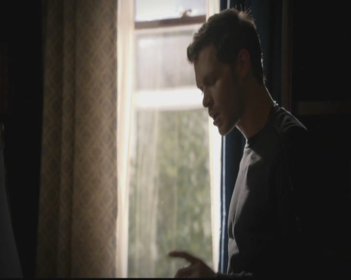 VampireDiariesWorld-dot-org_TheOriginals1x01AlwaysandForever2347.jpg
