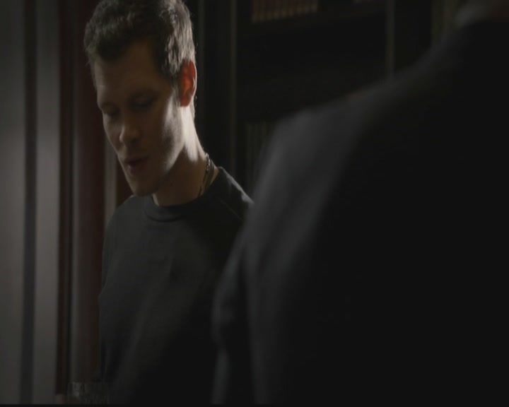 VampireDiariesWorld-dot-org_TheOriginals1x01AlwaysandForever2352.jpg
