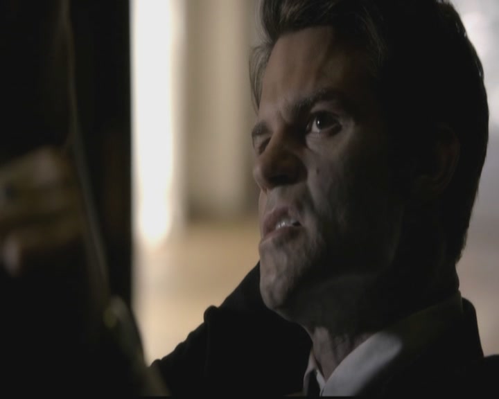 VampireDiariesWorld-dot-org_TheOriginals1x01AlwaysandForever2371.jpg