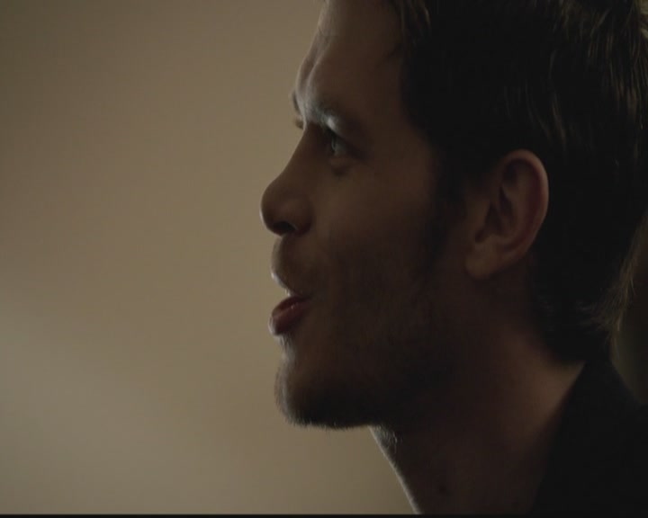 VampireDiariesWorld-dot-org_TheOriginals1x02HouseOfTheRisingSun0236.jpg