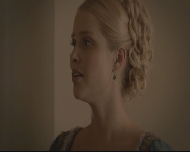 VampireDiariesWorld-dot-org_TheOriginals1x02HouseOfTheRisingSun0309.jpg