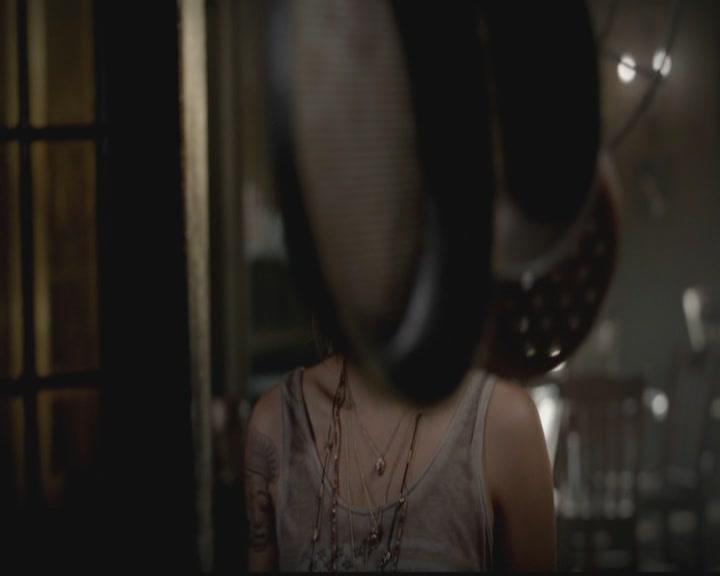 VampireDiariesWorld-dot-org_TheOriginals1x02HouseOfTheRisingSun0518.jpg VampireDiariesWorld-dot-org_TheOriginals1x02HouseOfTheRisingSun0518.jpg