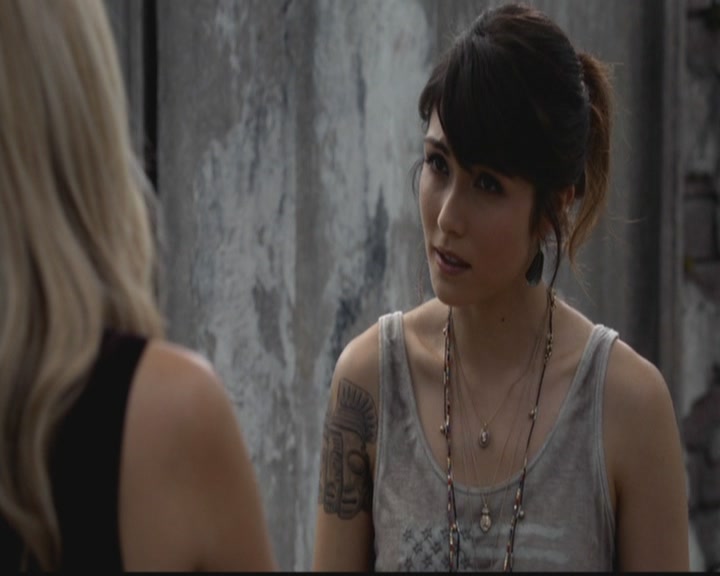 VampireDiariesWorld-dot-org_TheOriginals1x02HouseOfTheRisingSun0555.jpg