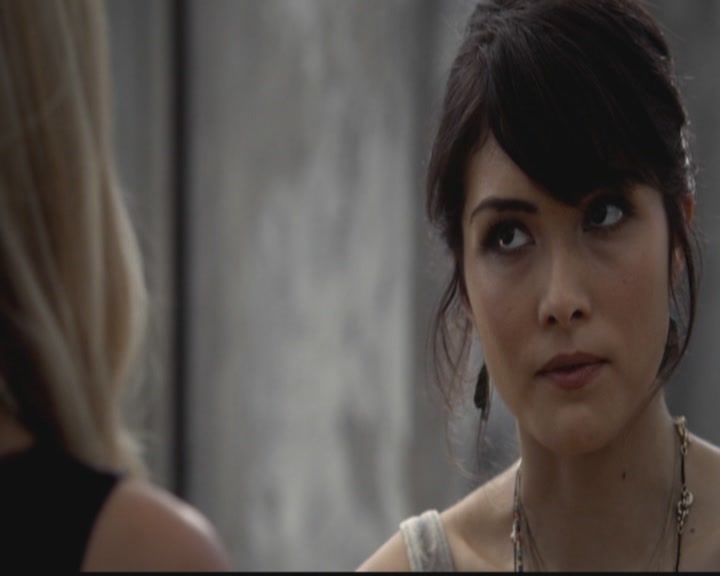 VampireDiariesWorld-dot-org_TheOriginals1x02HouseOfTheRisingSun0586.jpg