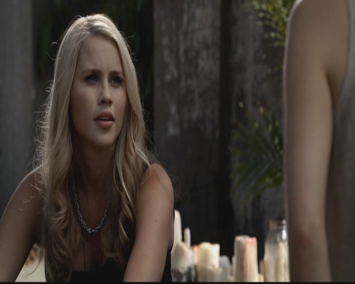 VampireDiariesWorld-dot-org_TheOriginals1x02HouseOfTheRisingSun0608.jpg