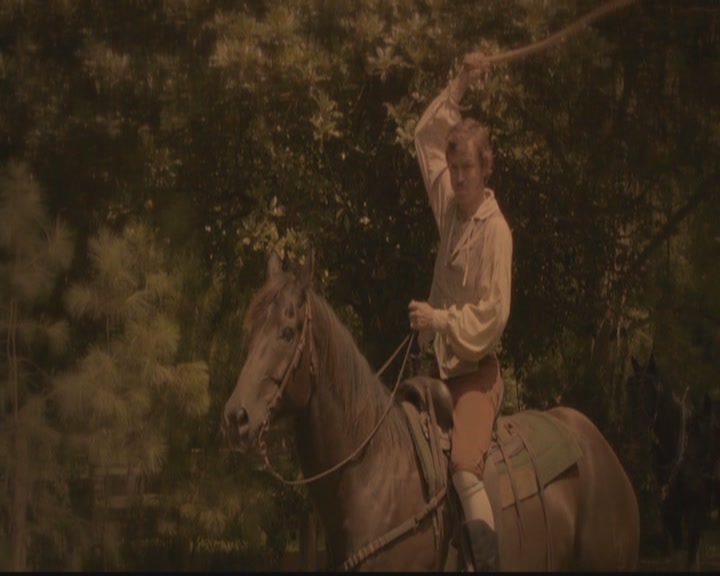 VampireDiariesWorld-dot-org_TheOriginals1x02HouseOfTheRisingSun0670.jpg