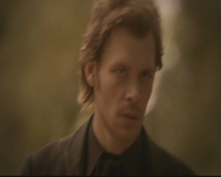 VampireDiariesWorld-dot-org_TheOriginals1x02HouseOfTheRisingSun0675.jpg