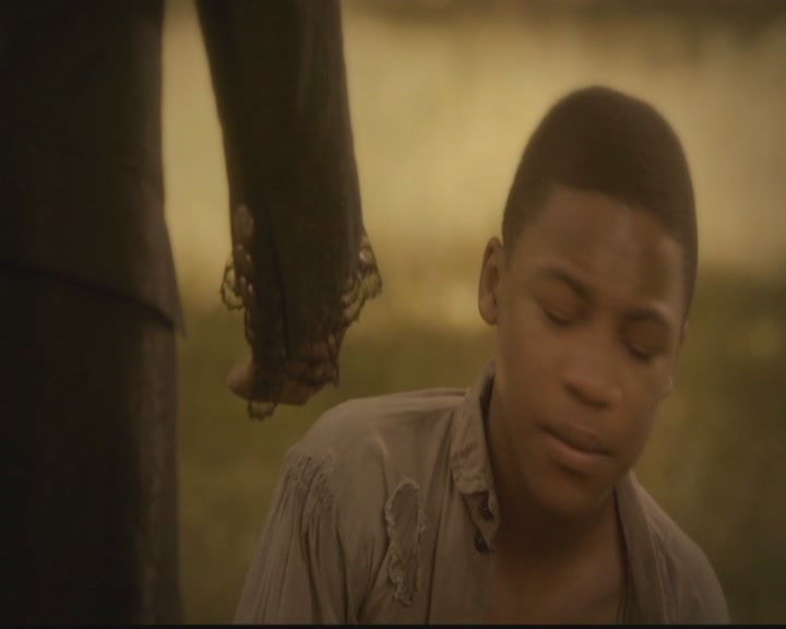 VampireDiariesWorld-dot-org_TheOriginals1x02HouseOfTheRisingSun0717.jpg