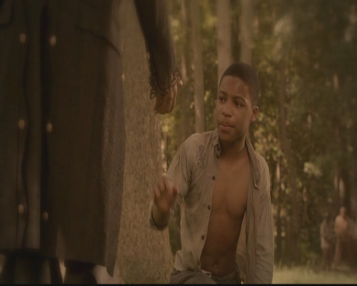 VampireDiariesWorld-dot-org_TheOriginals1x02HouseOfTheRisingSun0719.jpg