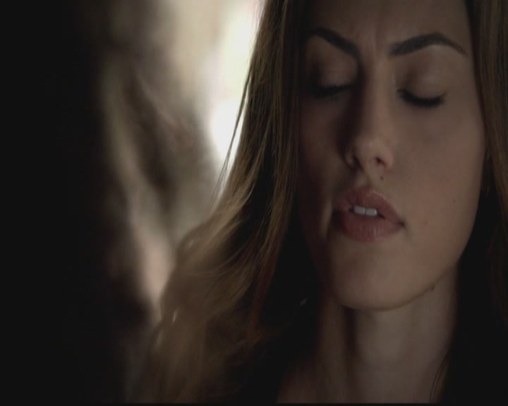 VampireDiariesWorld-dot-org_TheOriginals1x02HouseOfTheRisingSun0859.jpg
