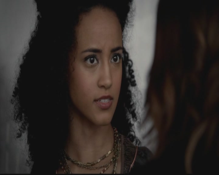 VampireDiariesWorld-dot-org_TheOriginals1x02HouseOfTheRisingSun0862.jpg