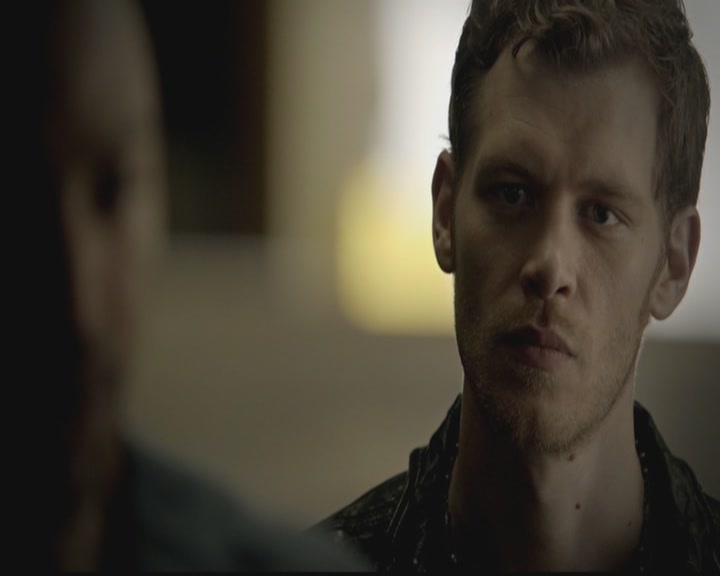 VampireDiariesWorld-dot-org_TheOriginals1x02HouseOfTheRisingSun0921.jpg