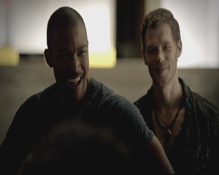VampireDiariesWorld-dot-org_TheOriginals1x02HouseOfTheRisingSun0957.jpg VampireDiariesWorld-dot-org_TheOriginals1x02HouseOfTheRisingSun0957.jpg