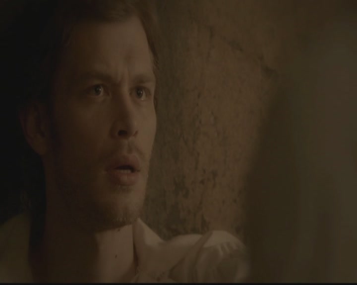 VampireDiariesWorld-dot-org_TheOriginals1x02HouseOfTheRisingSun1106.jpg