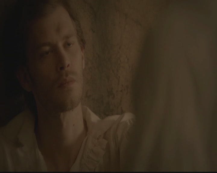 VampireDiariesWorld-dot-org_TheOriginals1x02HouseOfTheRisingSun1111.jpg