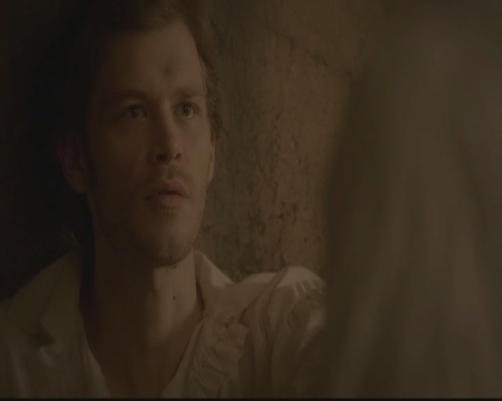VampireDiariesWorld-dot-org_TheOriginals1x02HouseOfTheRisingSun1116.jpg
