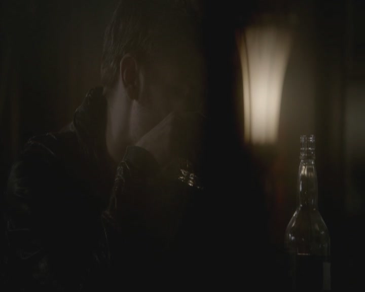 VampireDiariesWorld-dot-org_TheOriginals1x02HouseOfTheRisingSun1157.jpg