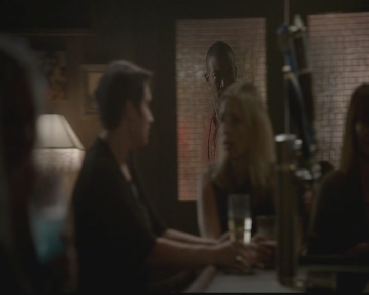 VampireDiariesWorld-dot-org_TheOriginals1x02HouseOfTheRisingSun1159.jpg