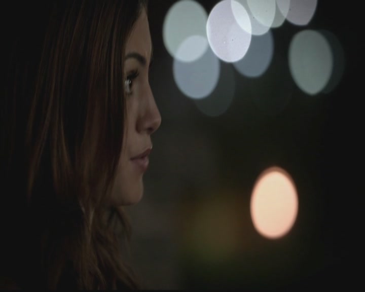 VampireDiariesWorld-dot-org_TheOriginals1x02HouseOfTheRisingSun1247.jpg