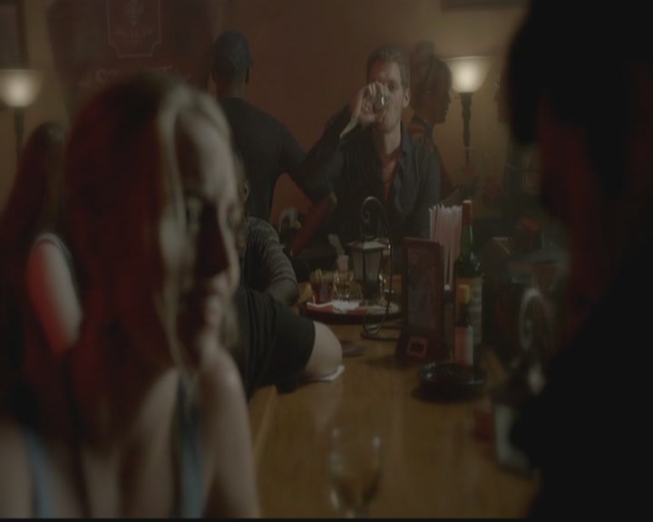 VampireDiariesWorld-dot-org_TheOriginals1x02HouseOfTheRisingSun1326.jpg