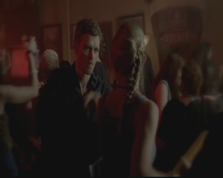 VampireDiariesWorld-dot-org_TheOriginals1x02HouseOfTheRisingSun1329.jpg
