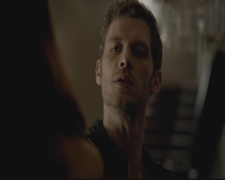 VampireDiariesWorld-dot-org_TheOriginals1x02HouseOfTheRisingSun1444.jpg