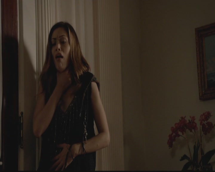 VampireDiariesWorld-dot-org_TheOriginals1x02HouseOfTheRisingSun1451.jpg