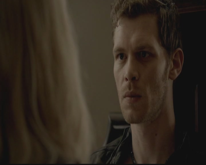 VampireDiariesWorld-dot-org_TheOriginals1x02HouseOfTheRisingSun1457.jpg