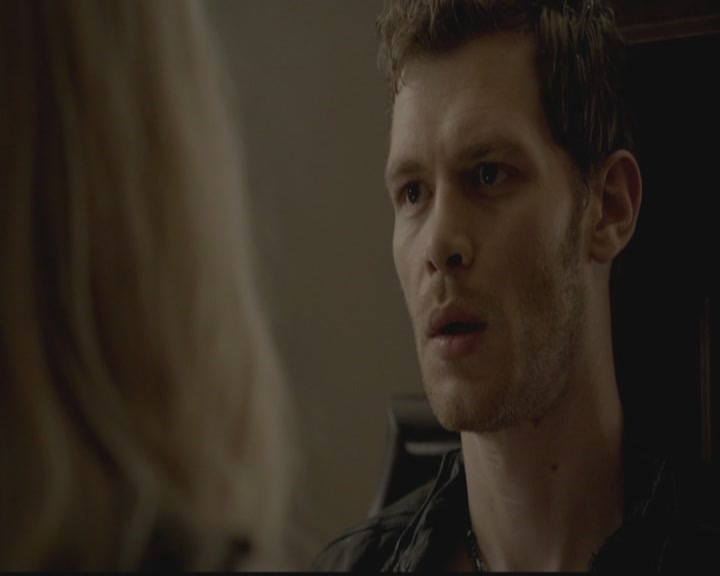 VampireDiariesWorld-dot-org_TheOriginals1x02HouseOfTheRisingSun1458.jpg