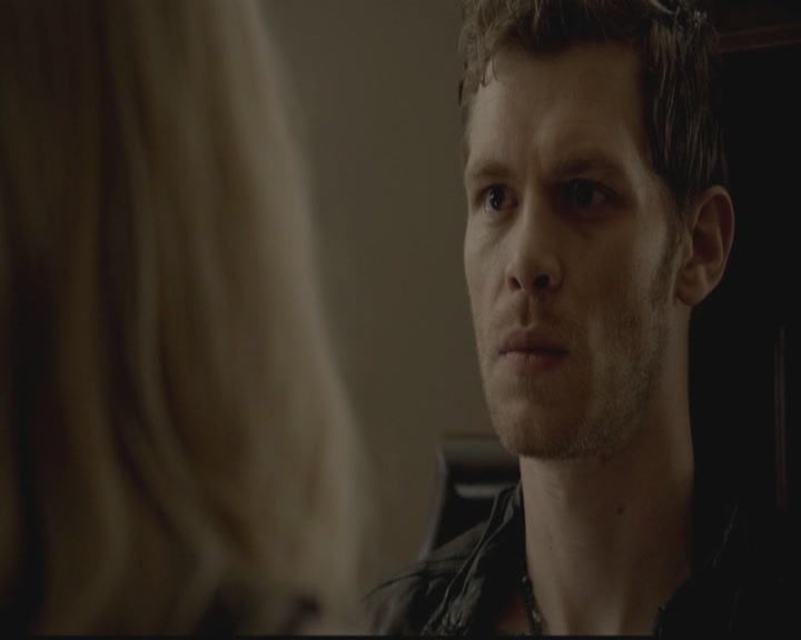 VampireDiariesWorld-dot-org_TheOriginals1x02HouseOfTheRisingSun1465.jpg