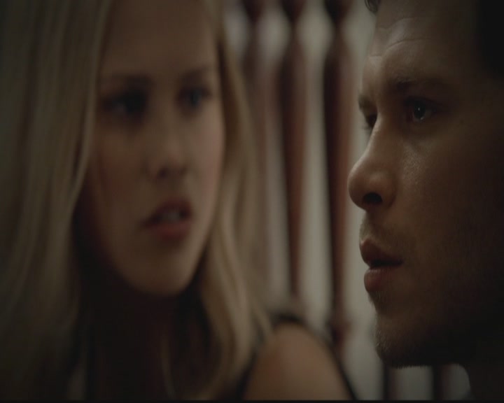 VampireDiariesWorld-dot-org_TheOriginals1x02HouseOfTheRisingSun1541.jpg