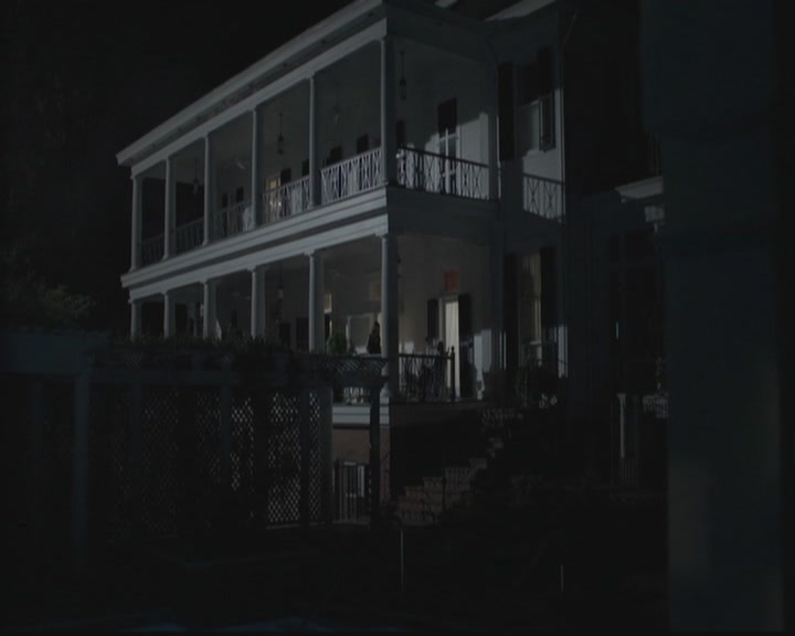 VampireDiariesWorld-dot-org_TheOriginals1x02HouseOfTheRisingSun1560.jpg