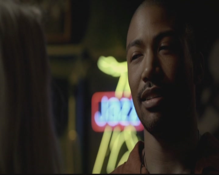 VampireDiariesWorld-dot-org_TheOriginals1x02HouseOfTheRisingSun1800.jpg