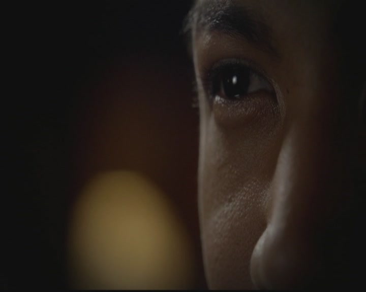 VampireDiariesWorld-dot-org_TheOriginals1x02HouseOfTheRisingSun1819.jpg