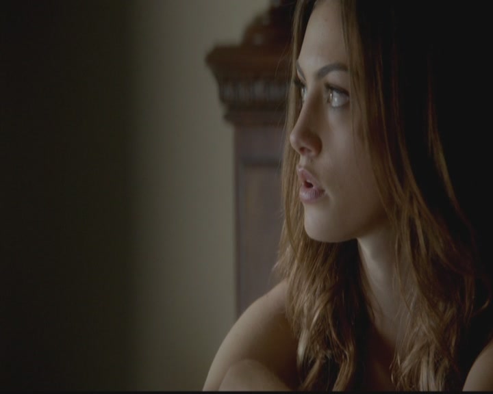 VampireDiariesWorld-dot-org_TheOriginals1x02HouseOfTheRisingSun2067.jpg