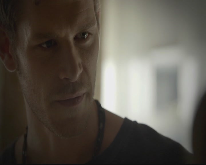 VampireDiariesWorld-dot-org_TheOriginals1x02HouseOfTheRisingSun2077.jpg