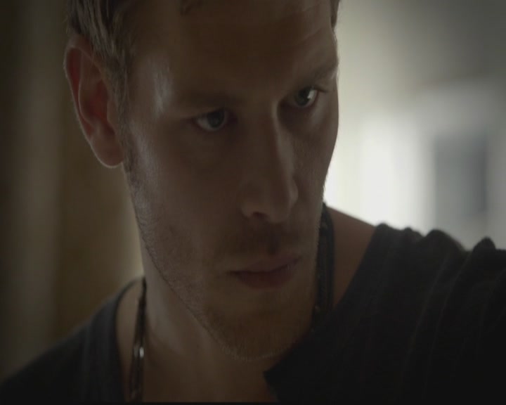 VampireDiariesWorld-dot-org_TheOriginals1x02HouseOfTheRisingSun2091.jpg
