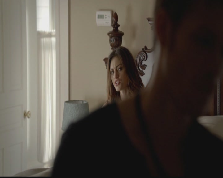 VampireDiariesWorld-dot-org_TheOriginals1x02HouseOfTheRisingSun2100.jpg