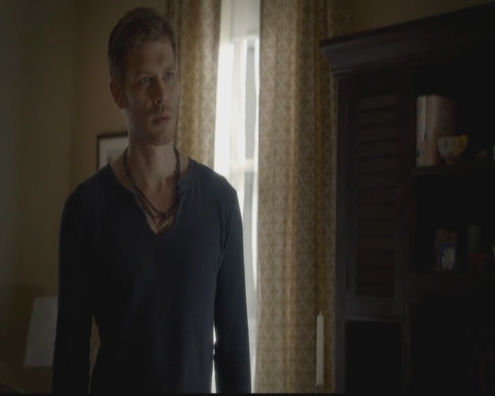 VampireDiariesWorld-dot-org_TheOriginals1x02HouseOfTheRisingSun2138.jpg