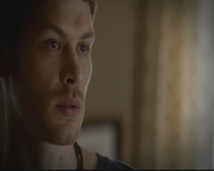 VampireDiariesWorld-dot-org_TheOriginals1x02HouseOfTheRisingSun2167.jpg