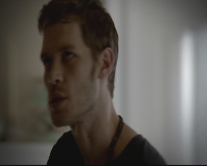 VampireDiariesWorld-dot-org_TheOriginals1x02HouseOfTheRisingSun2184.jpg