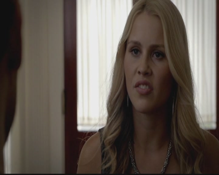 VampireDiariesWorld-dot-org_TheOriginals1x02HouseOfTheRisingSun2218.jpg