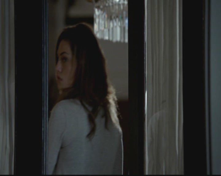 VampireDiariesWorld-dot-org_TheOriginals1x03TangledUpInBlue0082.jpg
