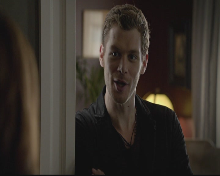 VampireDiariesWorld-dot-org_TheOriginals1x03TangledUpInBlue0119.jpg