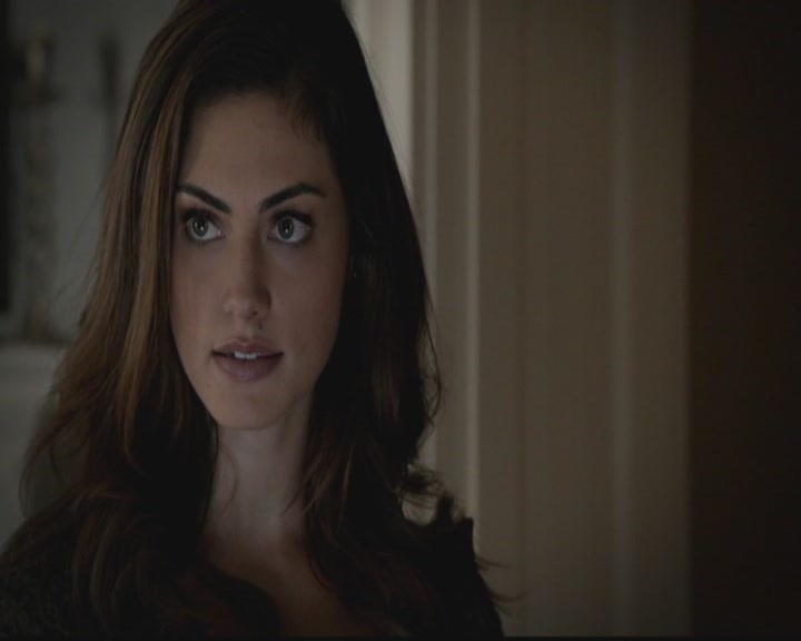 VampireDiariesWorld-dot-org_TheOriginals1x03TangledUpInBlue0137.jpg