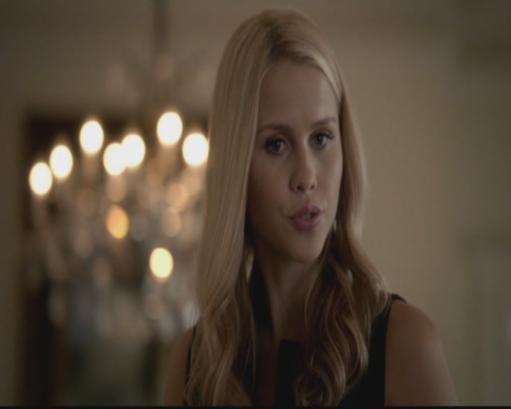 VampireDiariesWorld-dot-org_TheOriginals1x03TangledUpInBlue0600.jpg