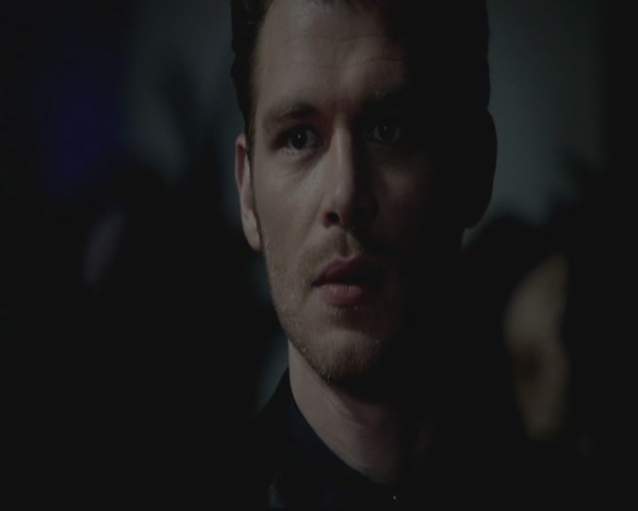 VampireDiariesWorld-dot-org_TheOriginals1x03TangledUpInBlue1047.jpg