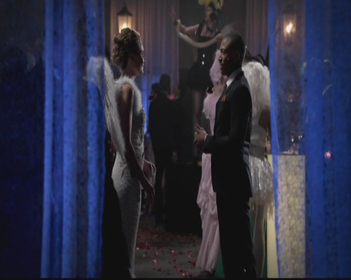 VampireDiariesWorld-dot-org_TheOriginals1x03TangledUpInBlue1157.jpg VampireDiariesWorld-dot-org_TheOriginals1x03TangledUpInBlue1157.jpg