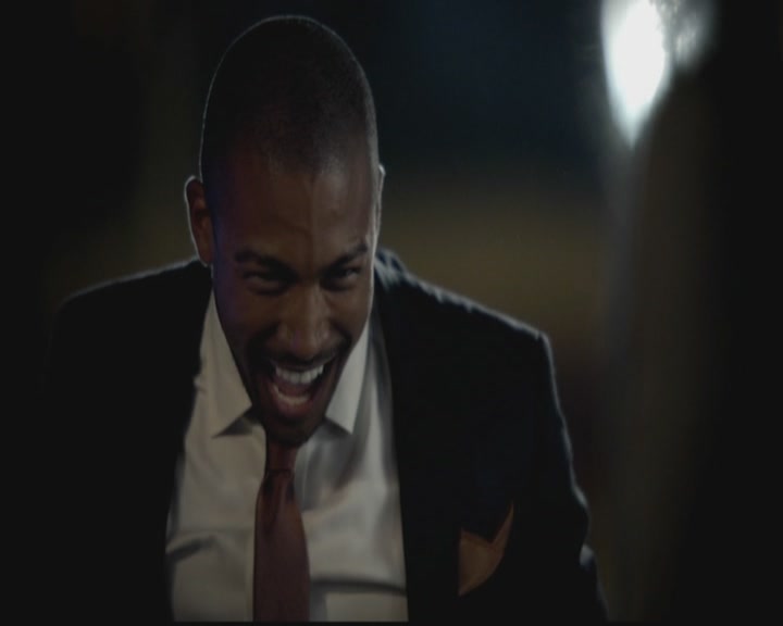 VampireDiariesWorld-dot-org_TheOriginals1x03TangledUpInBlue1698.jpg