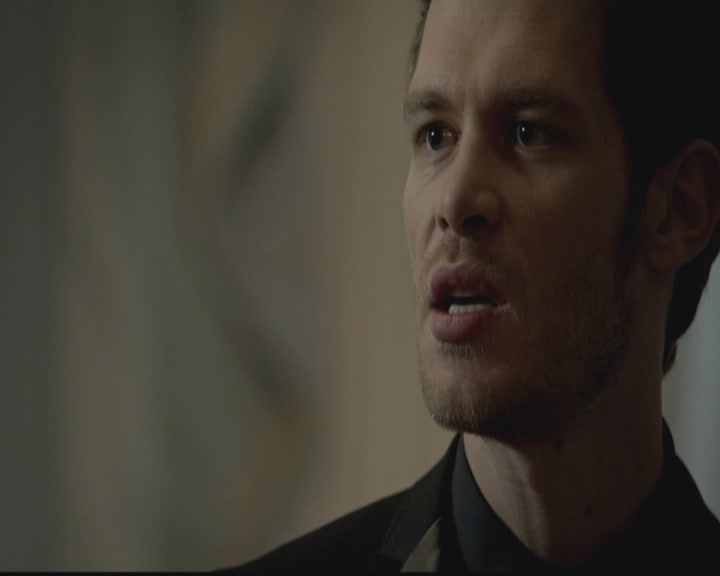 VampireDiariesWorld-dot-org_TheOriginals1x03TangledUpInBlue2042.jpg